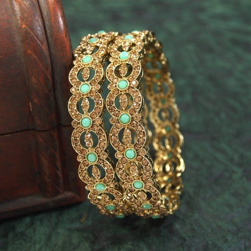 Alluring Polki Bangles