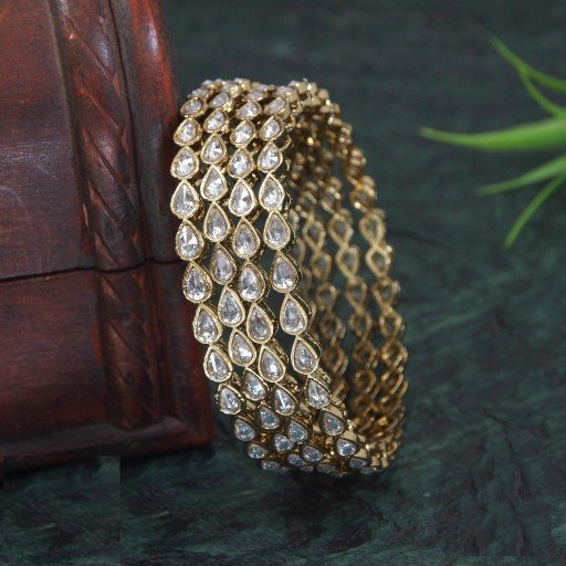 Charismatic Polki Bangles