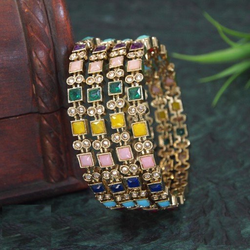 Engaging Polki Bangles