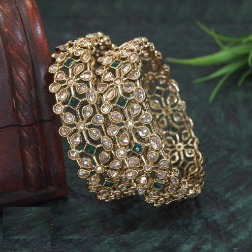 Fashionable Polki Bangles