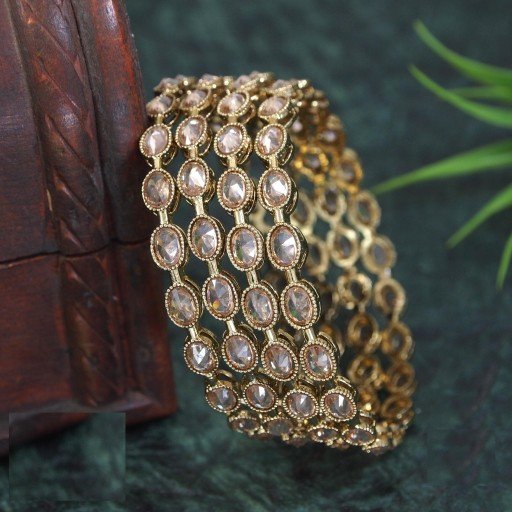 Pretty Polki Bangles