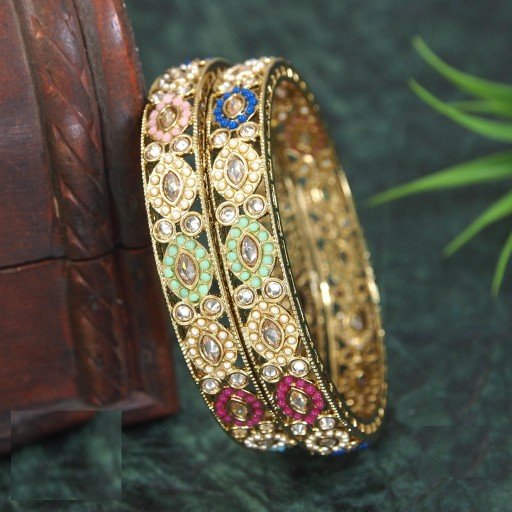 Attractive Polki Bangles