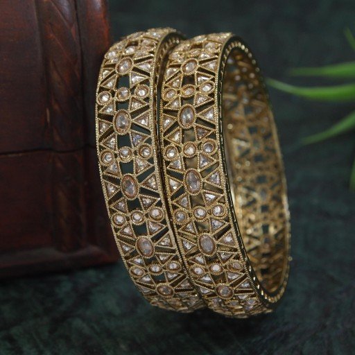 Attractive Polki Bangles