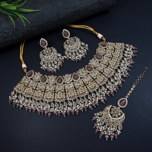 Resplendent Reverse Ad Necklace Set